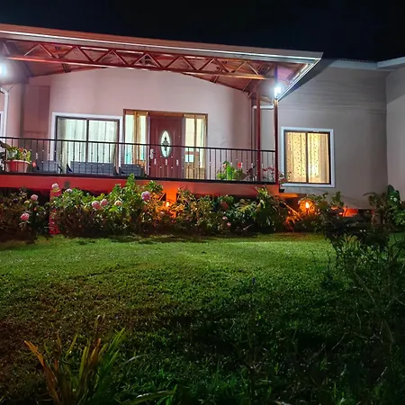 Monteverde House Room photo